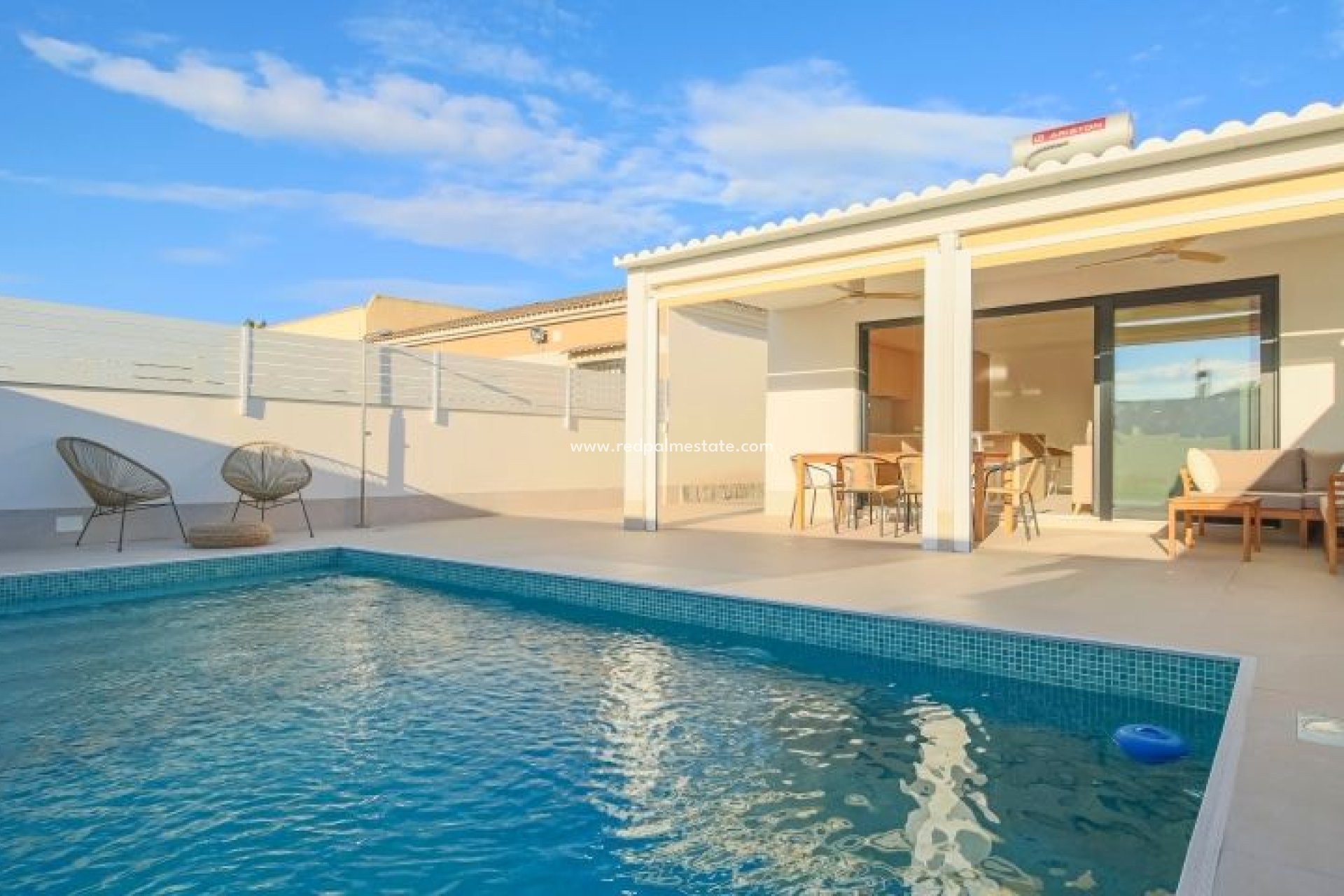 Videresalg - Villa -
Torrevieja