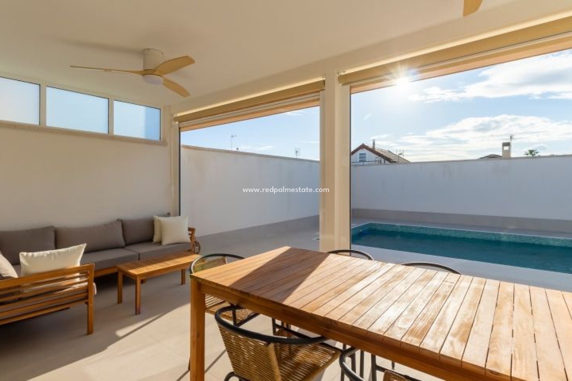 Videresalg - Villa -
Torrevieja