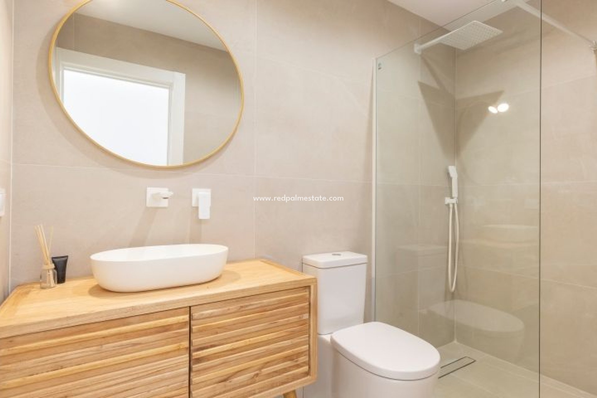 Videresalg - Villa -
Torrevieja