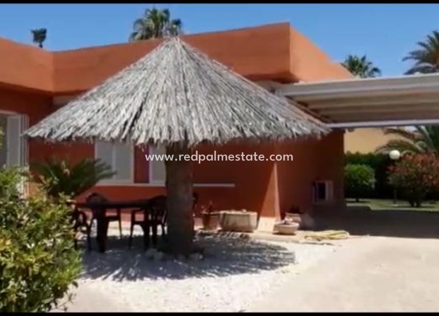 Videresalg - Villa -
Torrevieja