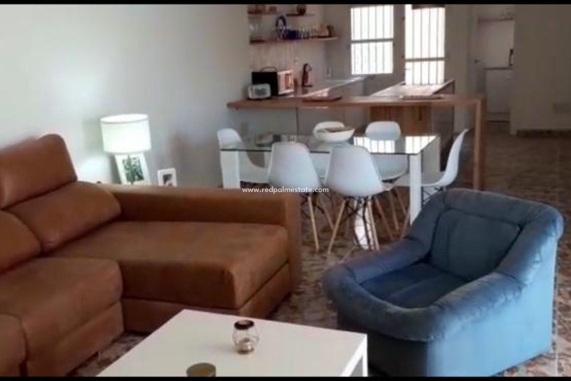 Videresalg - Villa -
Torrevieja