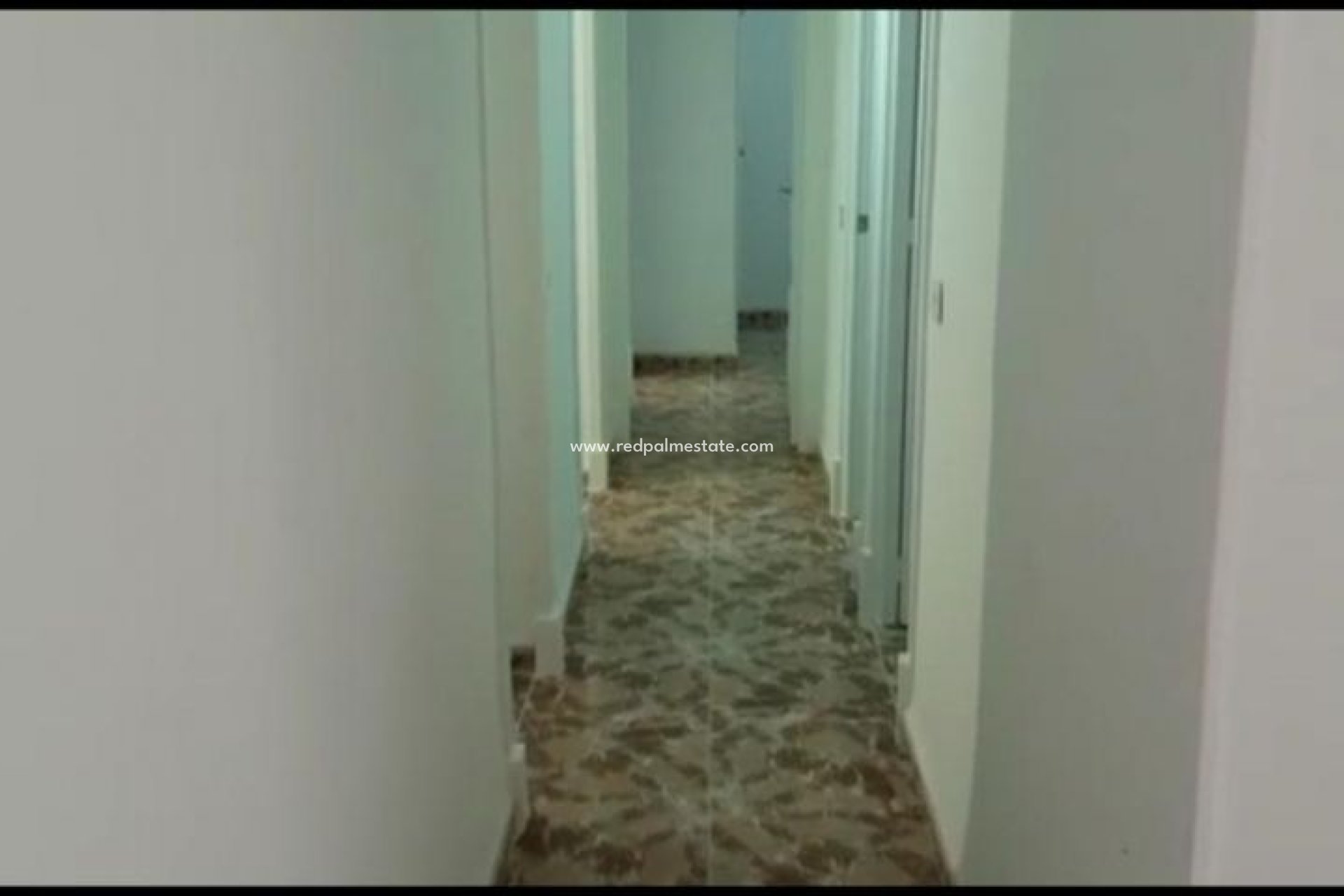 Videresalg - Villa -
Torrevieja