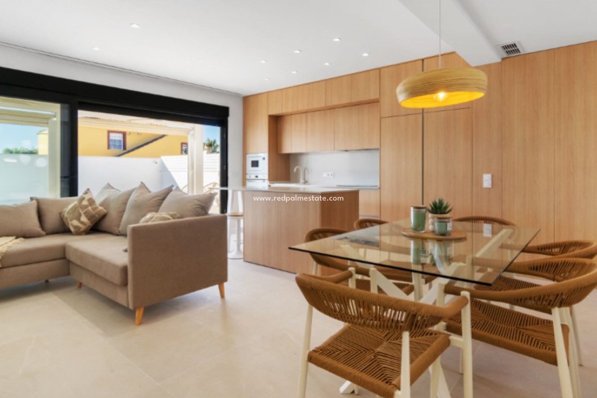 Videresalg - Villa -
Torrevieja