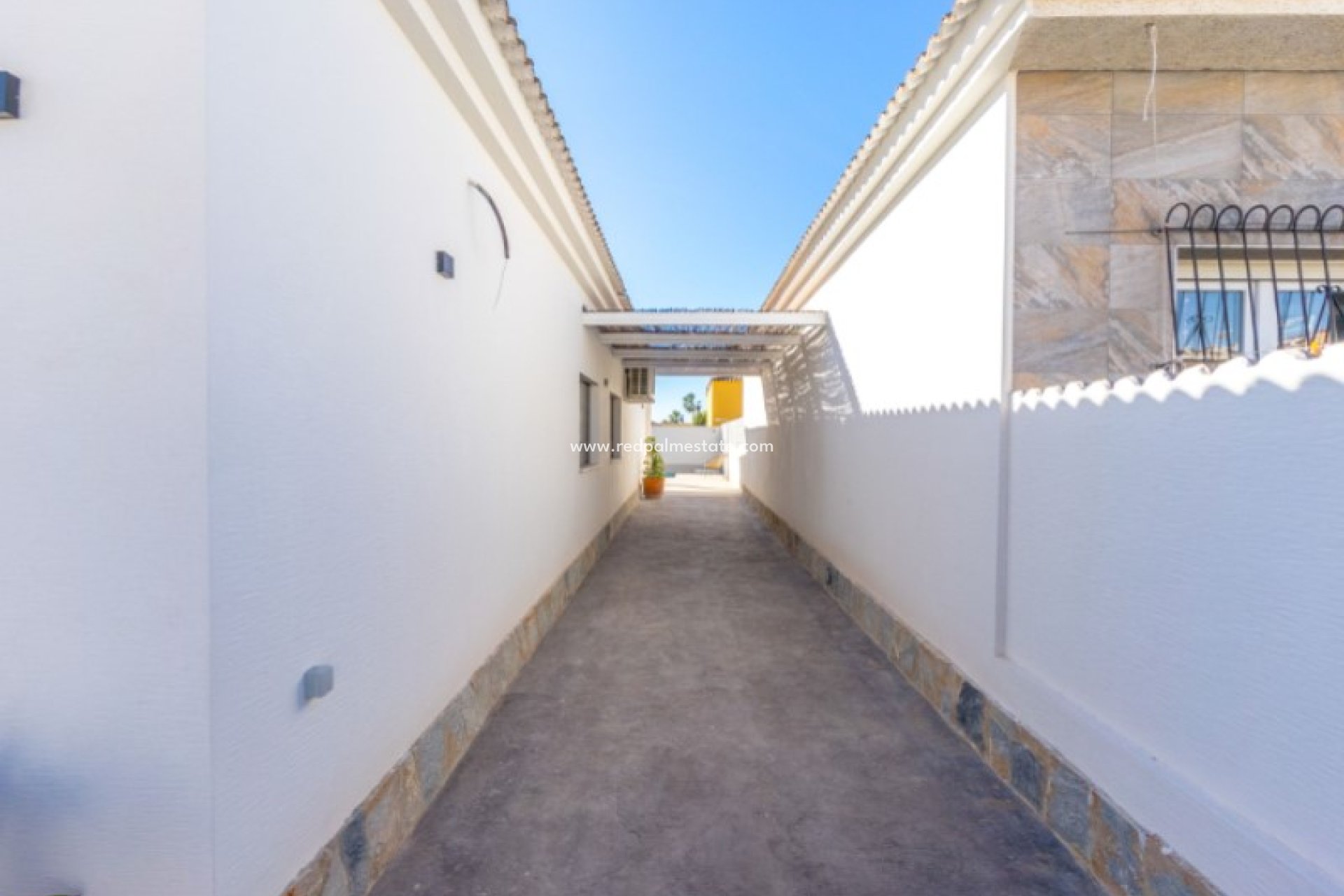 Videresalg - Villa -
Torrevieja