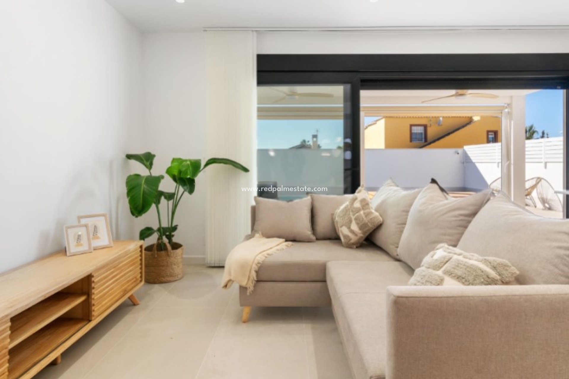 Videresalg - Villa -
Torrevieja