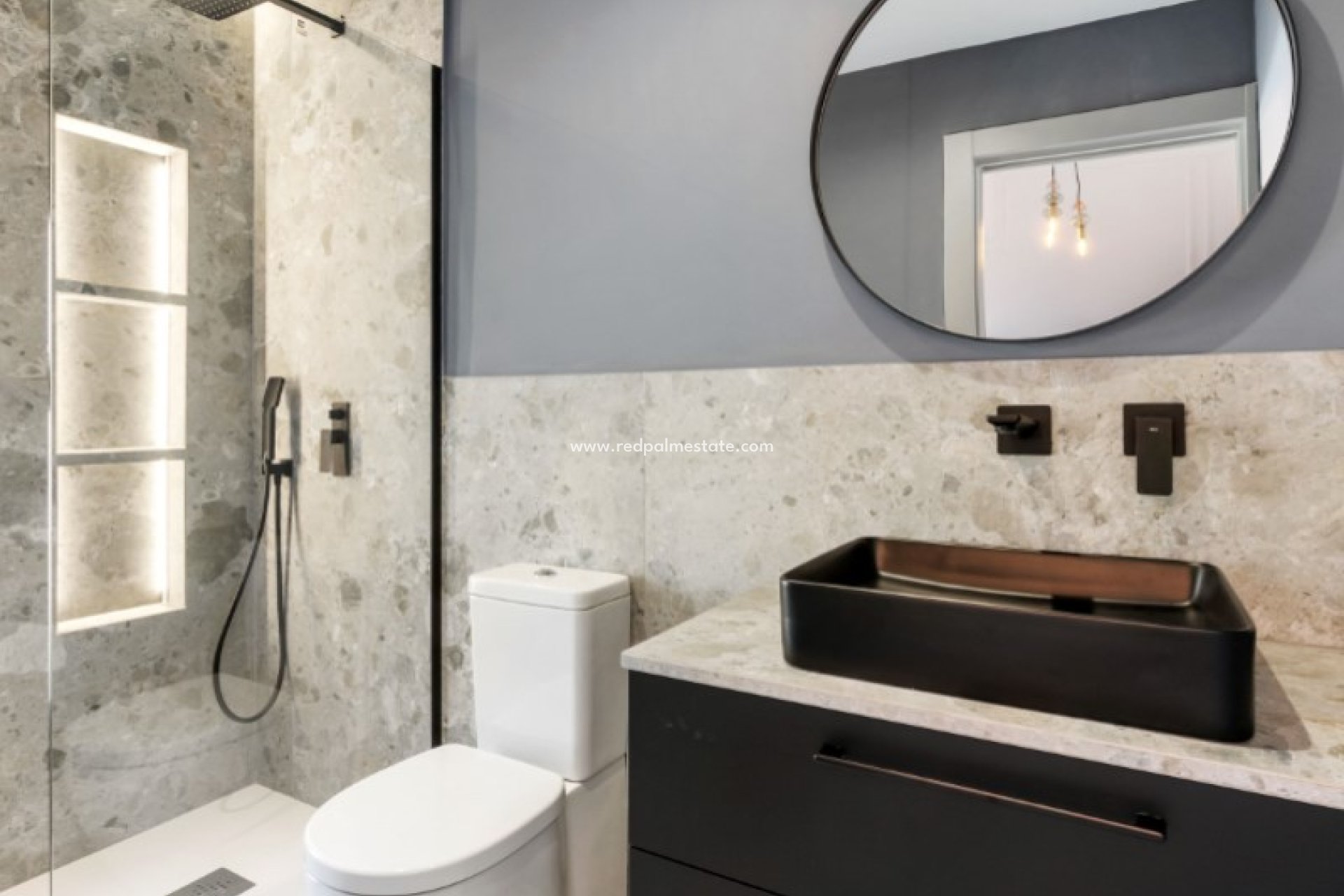 Videresalg - Villa -
Torrevieja