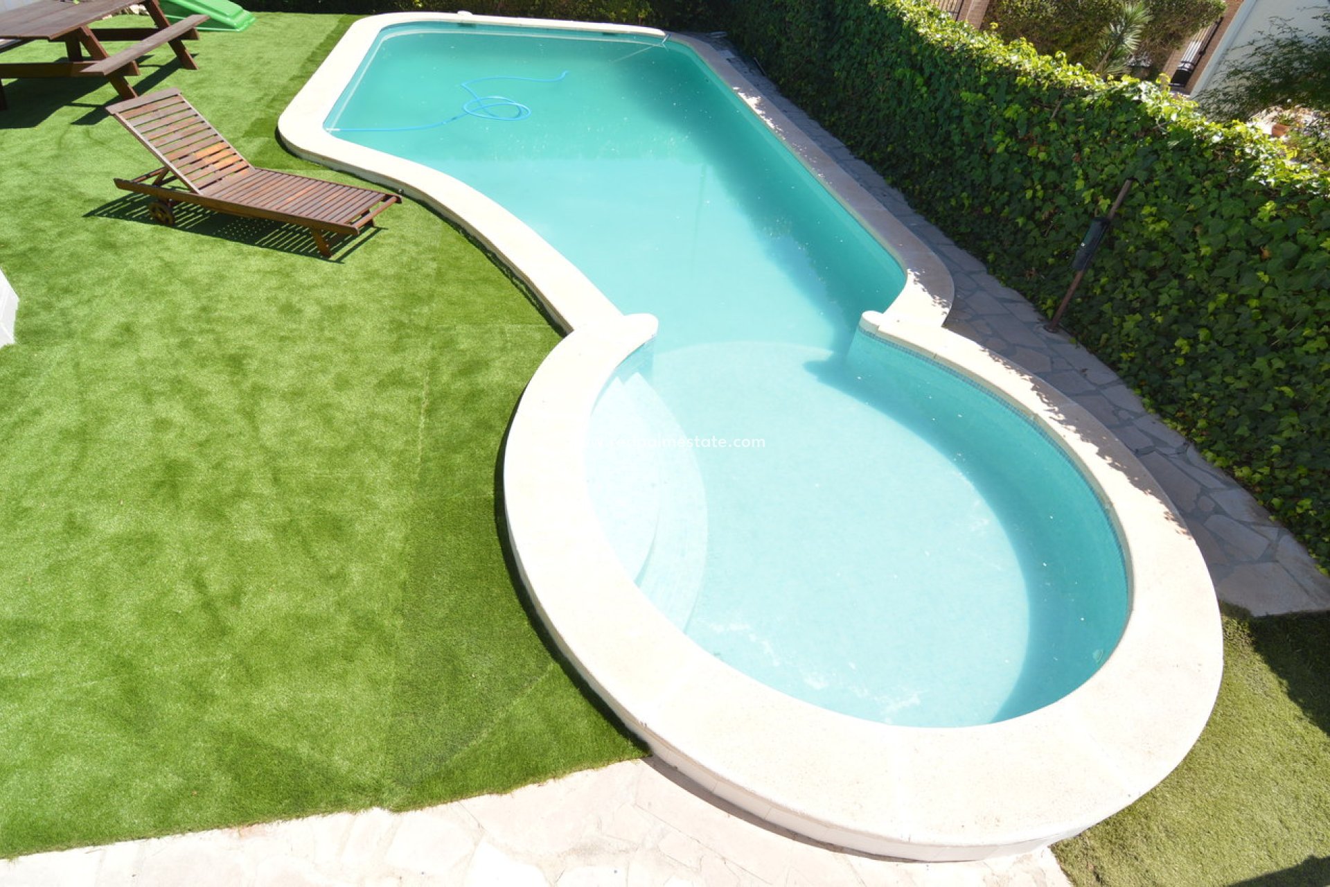 Videresalg - Villa -
Torrevieja