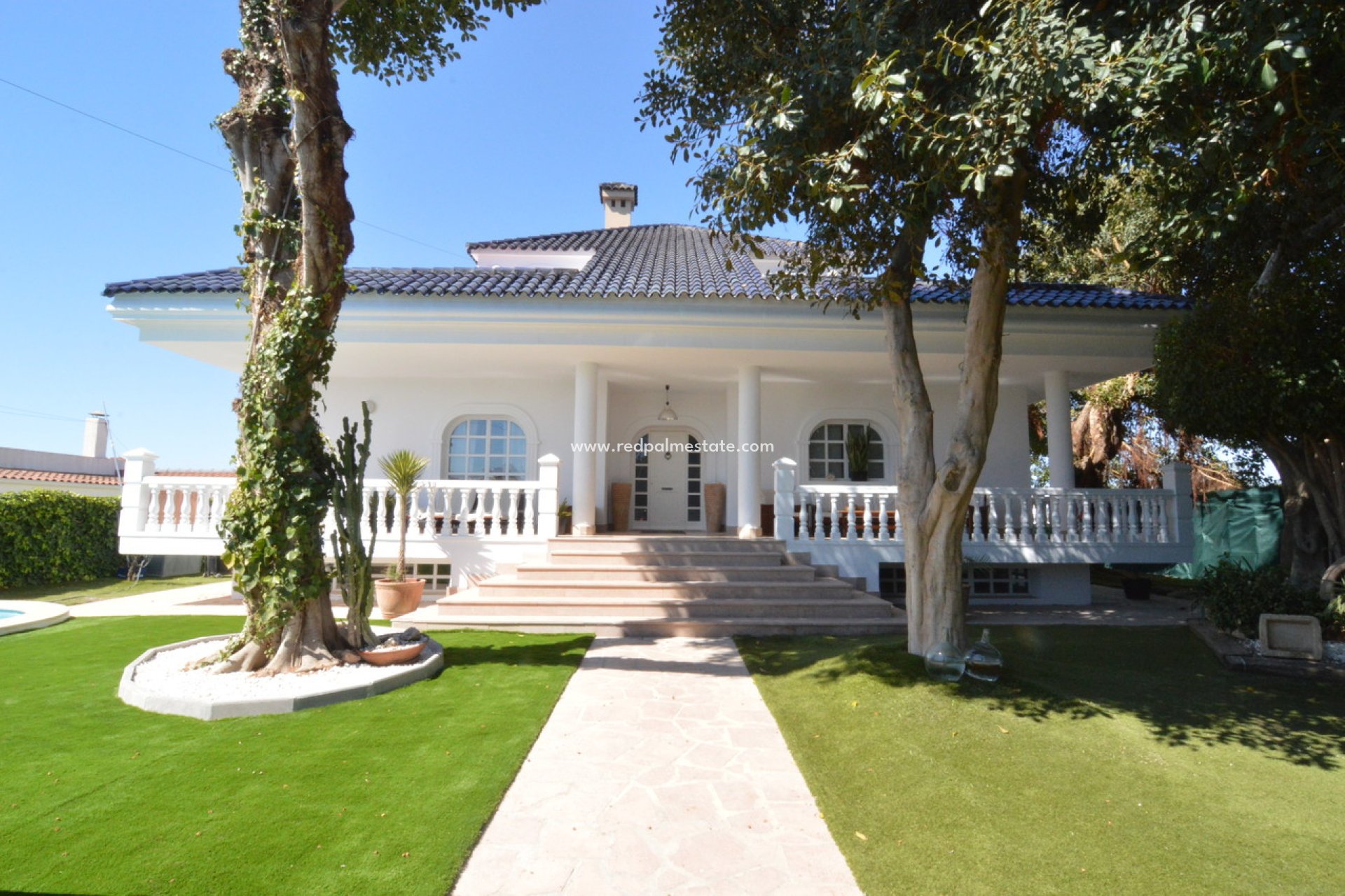 Videresalg - Villa -
Torrevieja