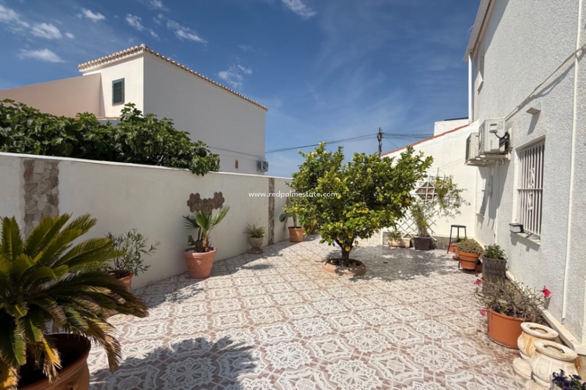 Videresalg - Villa -
Torrevieja