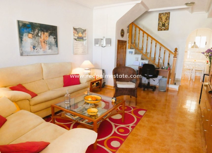 Videresalg - Villa -
Torrevieja