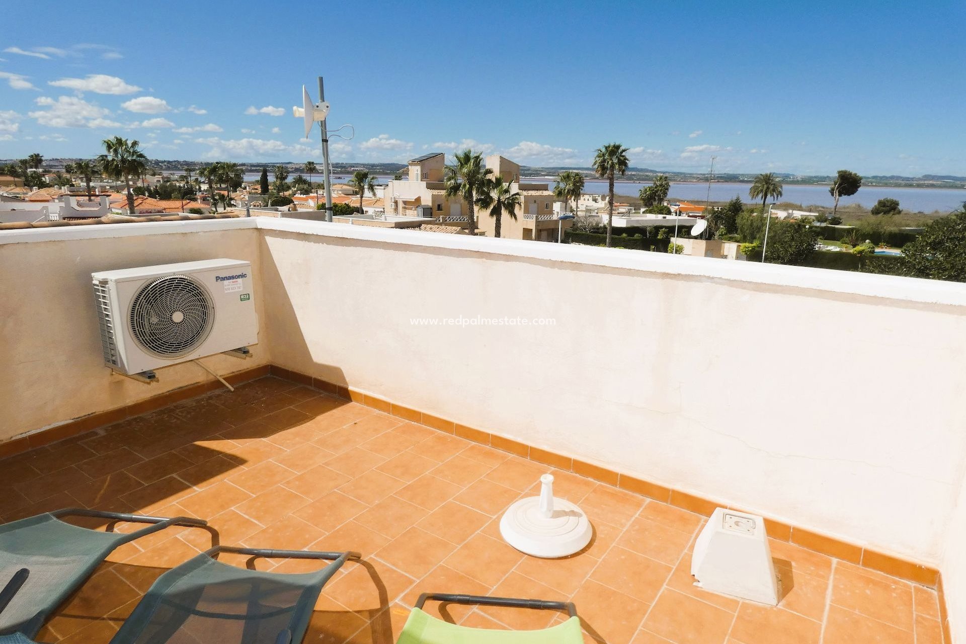 Videresalg - Villa -
Torrevieja