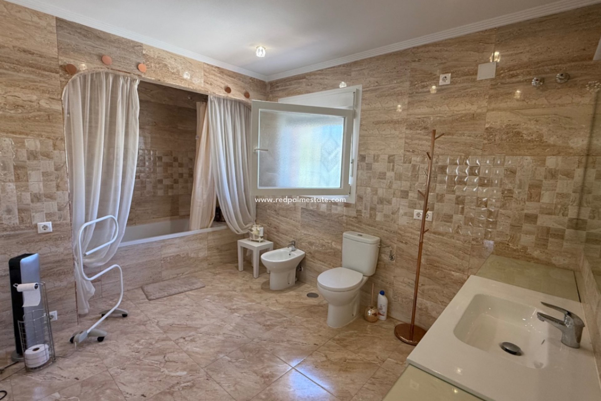 Videresalg - Villa -
Torrevieja