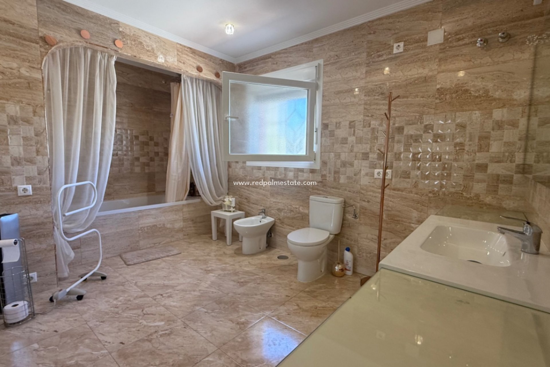 Videresalg - Villa -
Torrevieja