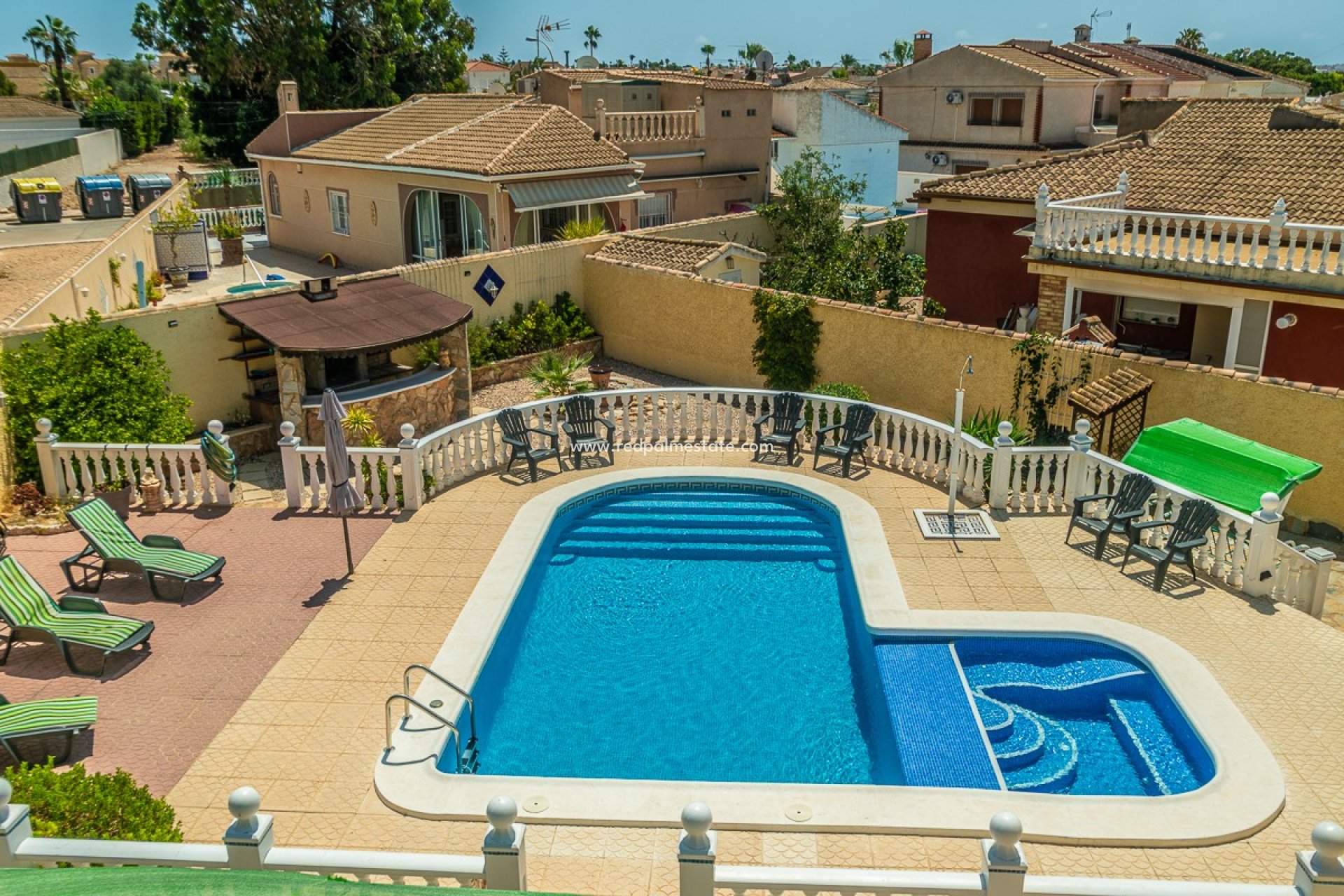 Videresalg - Villa -
Torrevieja