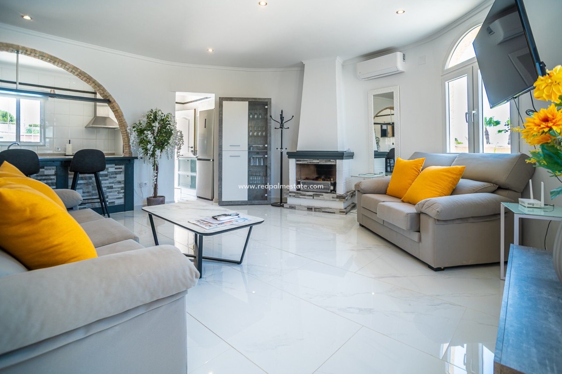 Videresalg - Villa -
Torrevieja