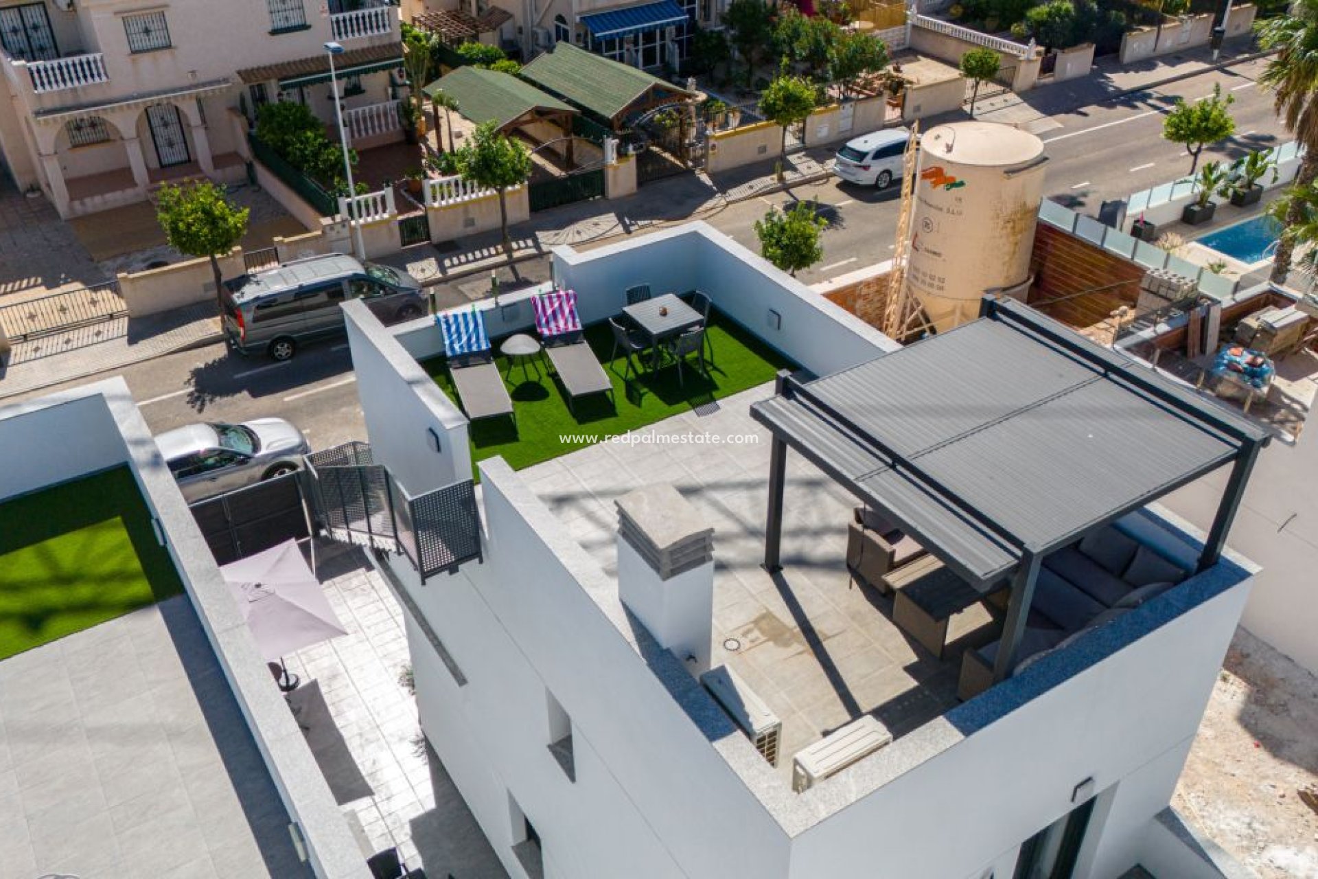 Videresalg - Villa -
Torrevieja