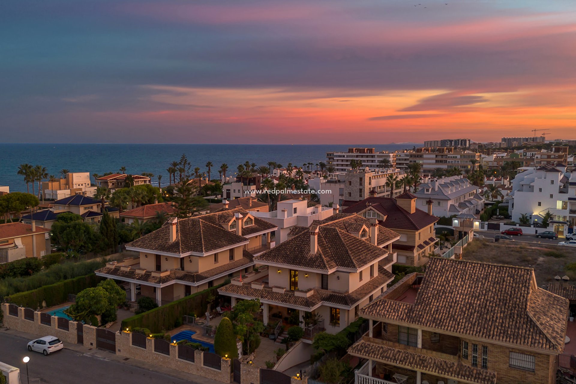 Videresalg - Villa -
Torrevieja