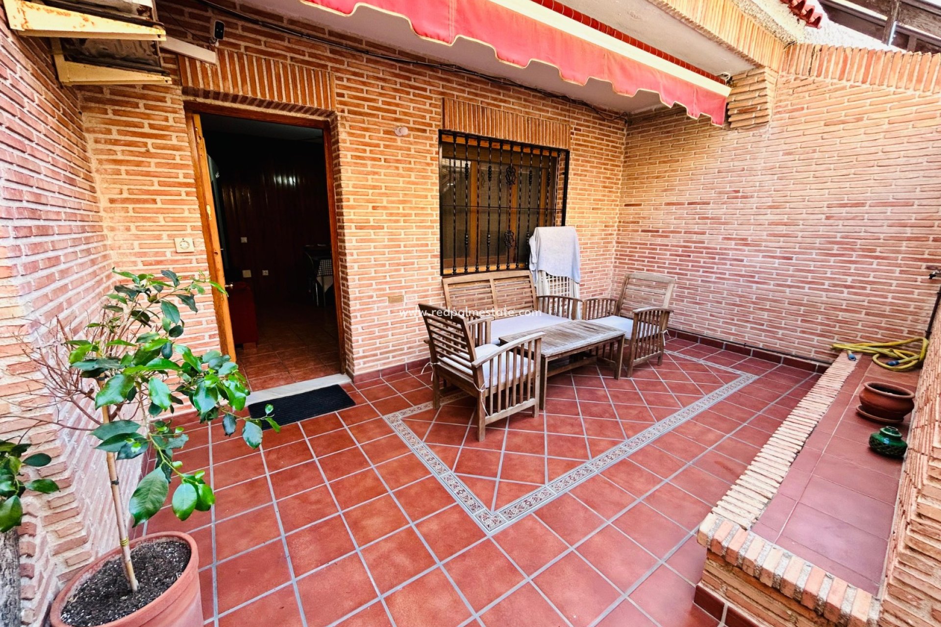 Videresalg - Villa -
Torrevieja