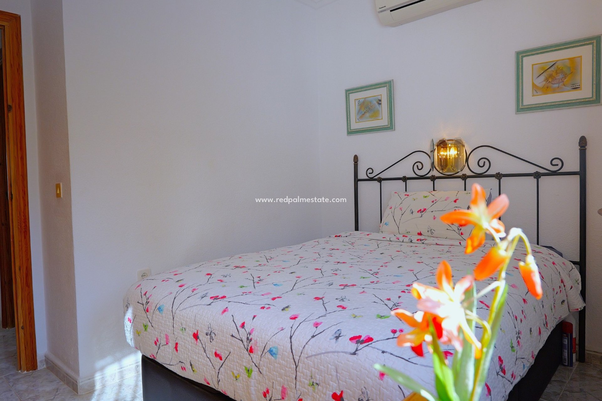 Videresalg - Villa -
Torrevieja