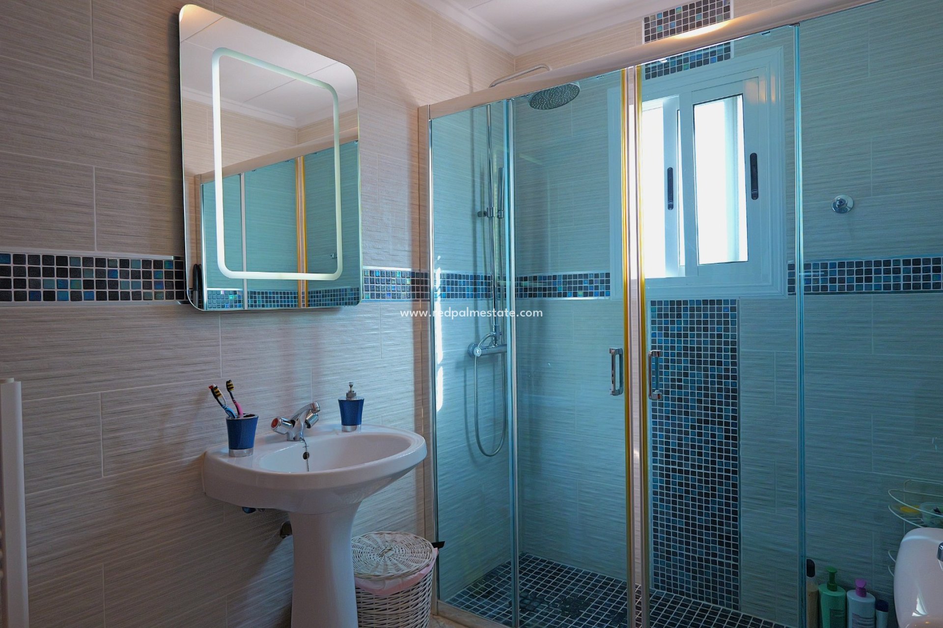 Videresalg - Villa -
Torrevieja