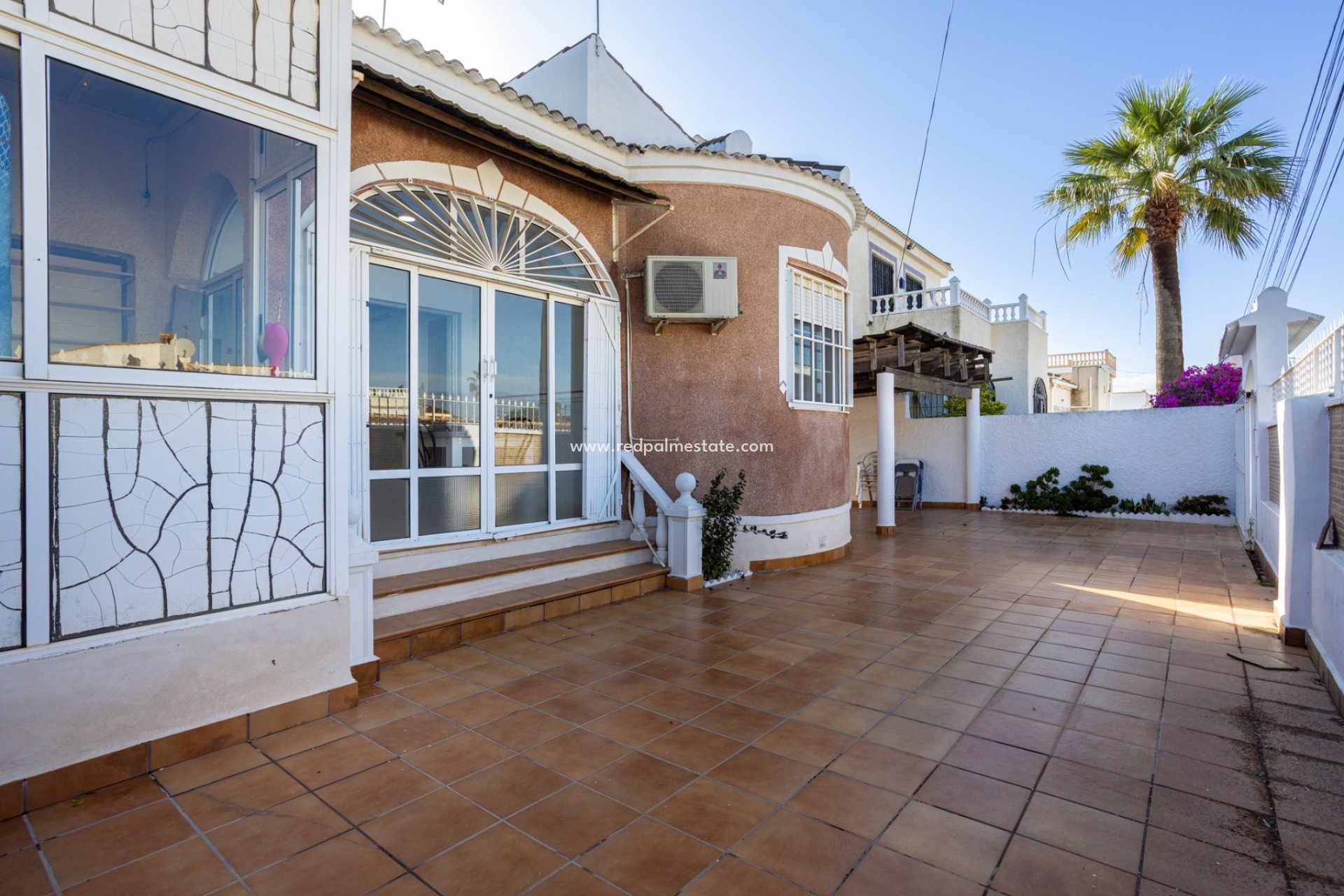 Videresalg - Villa -
Torrevieja