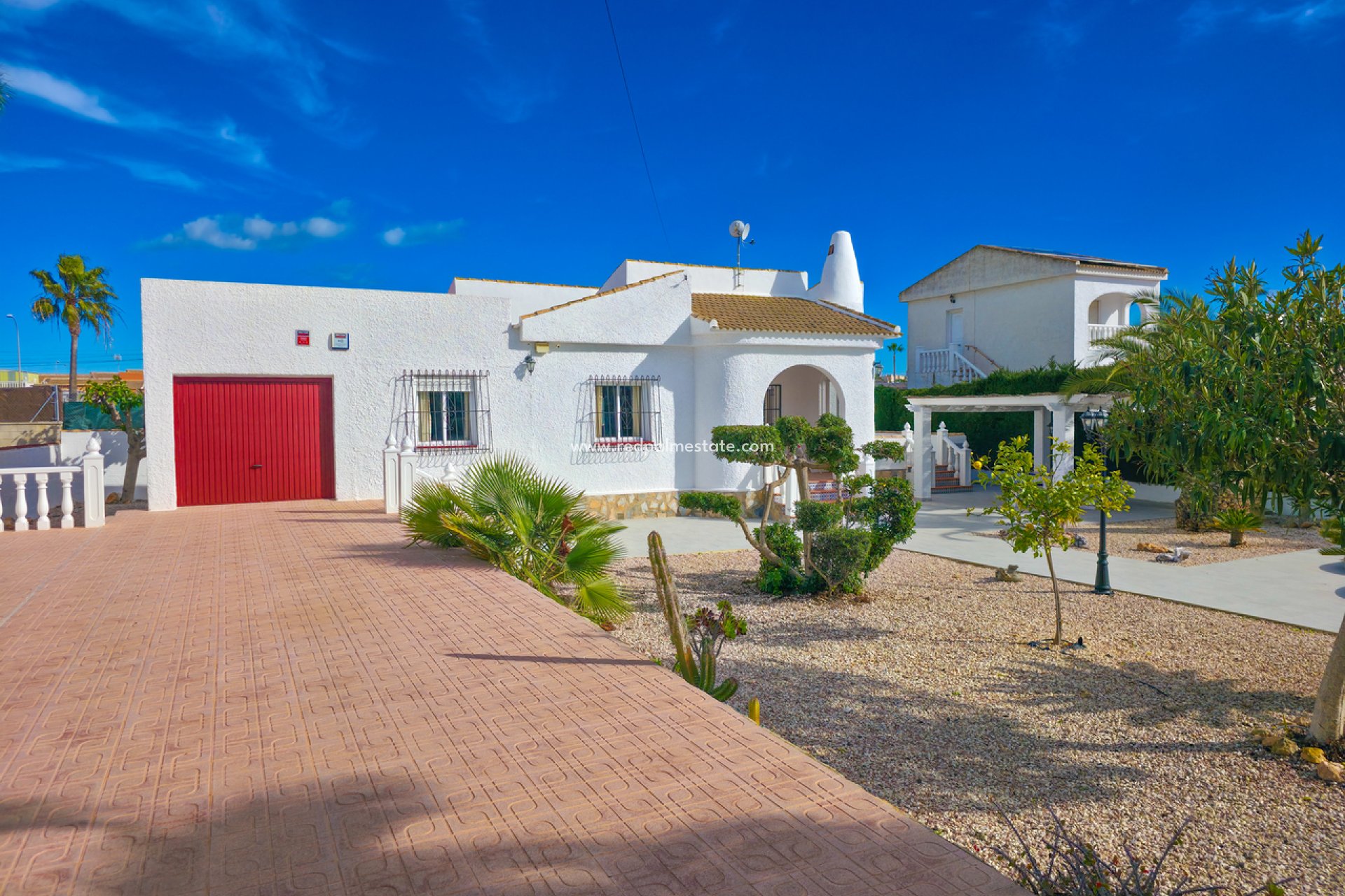 Videresalg - Villa -
Torrevieja