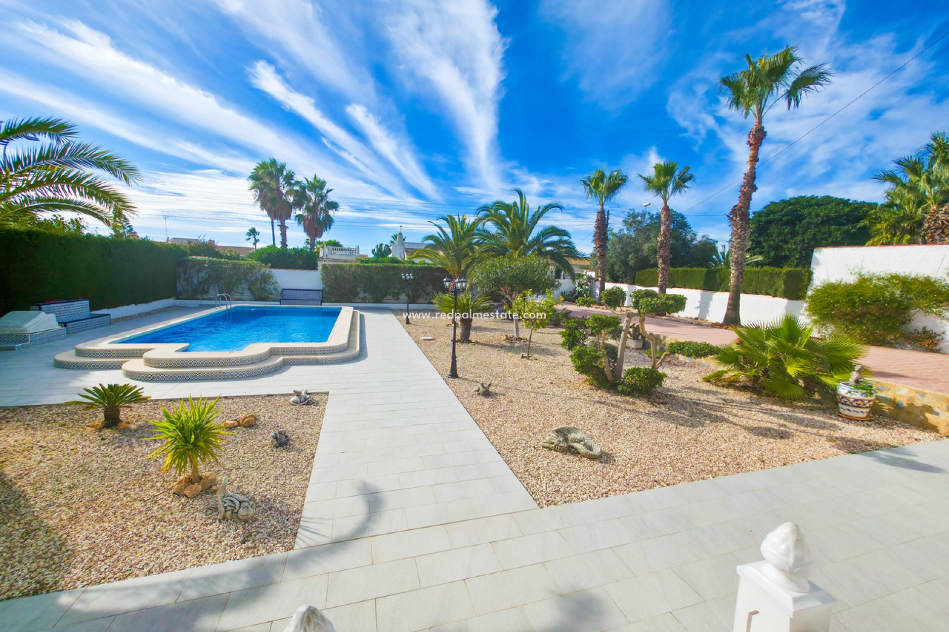 Videresalg - Villa -
Torrevieja