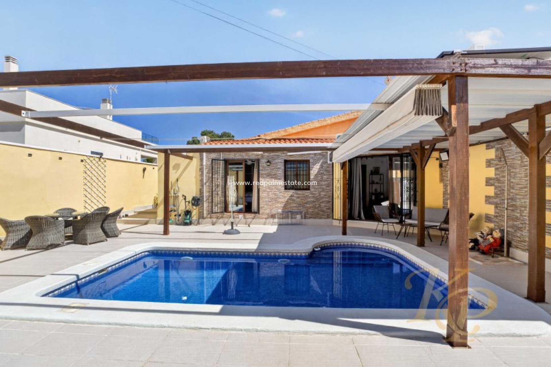 Videresalg - Villa -
Torrevieja