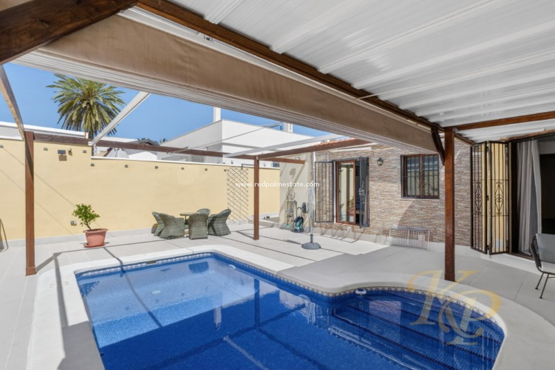 Videresalg - Villa -
Torrevieja