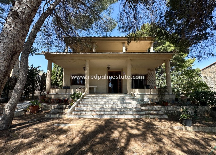 Videresalg - Villa -
Torrevieja