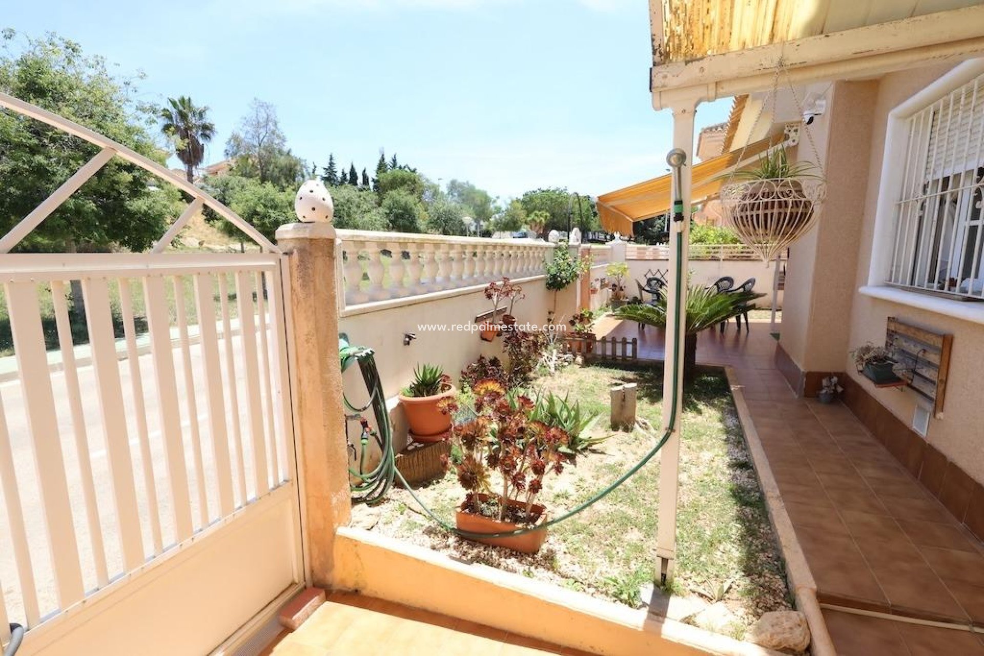 Videresalg - Villa -
Torrevieja