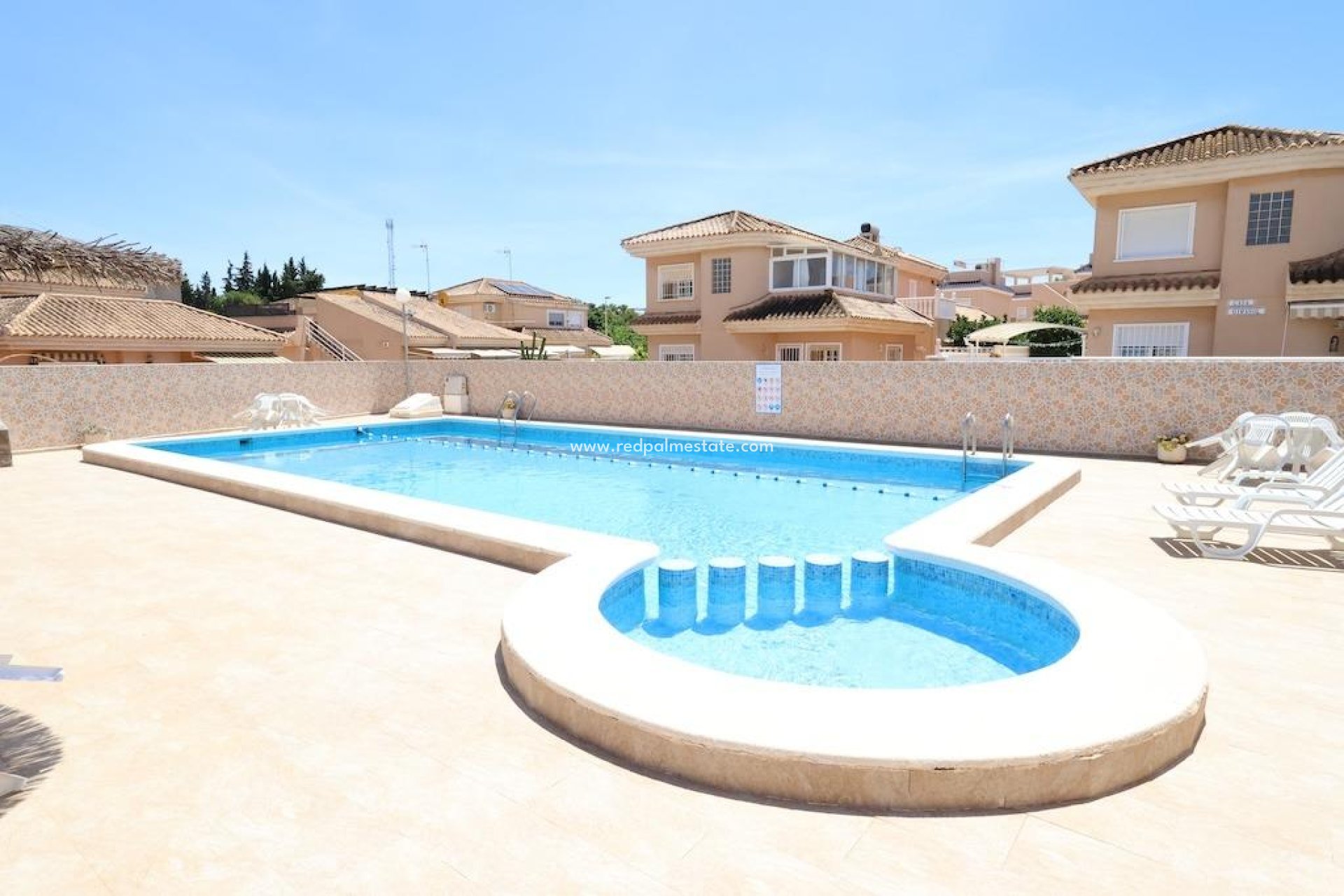 Videresalg - Villa -
Torrevieja