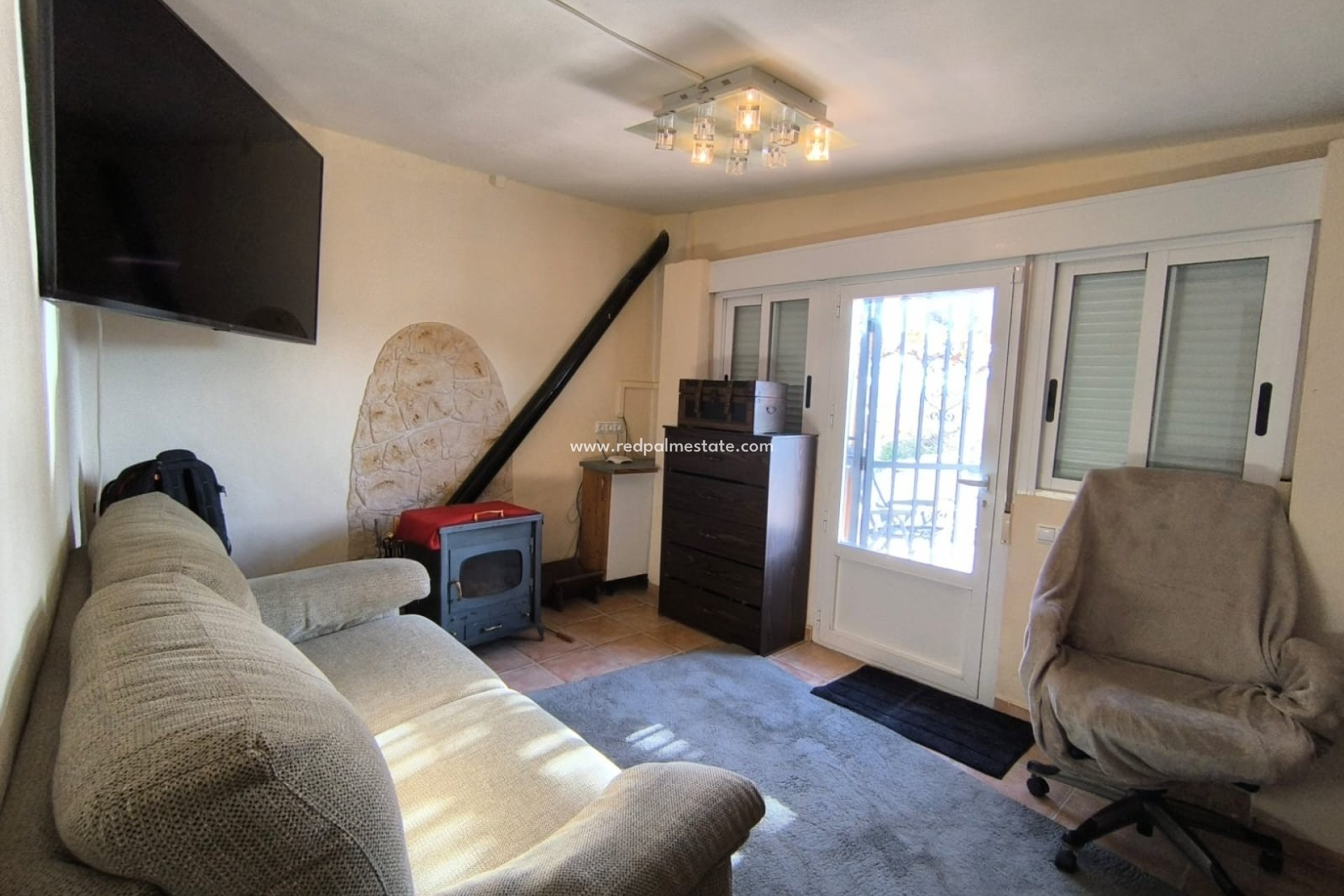 Videresalg - Villa -
Villena - Inland