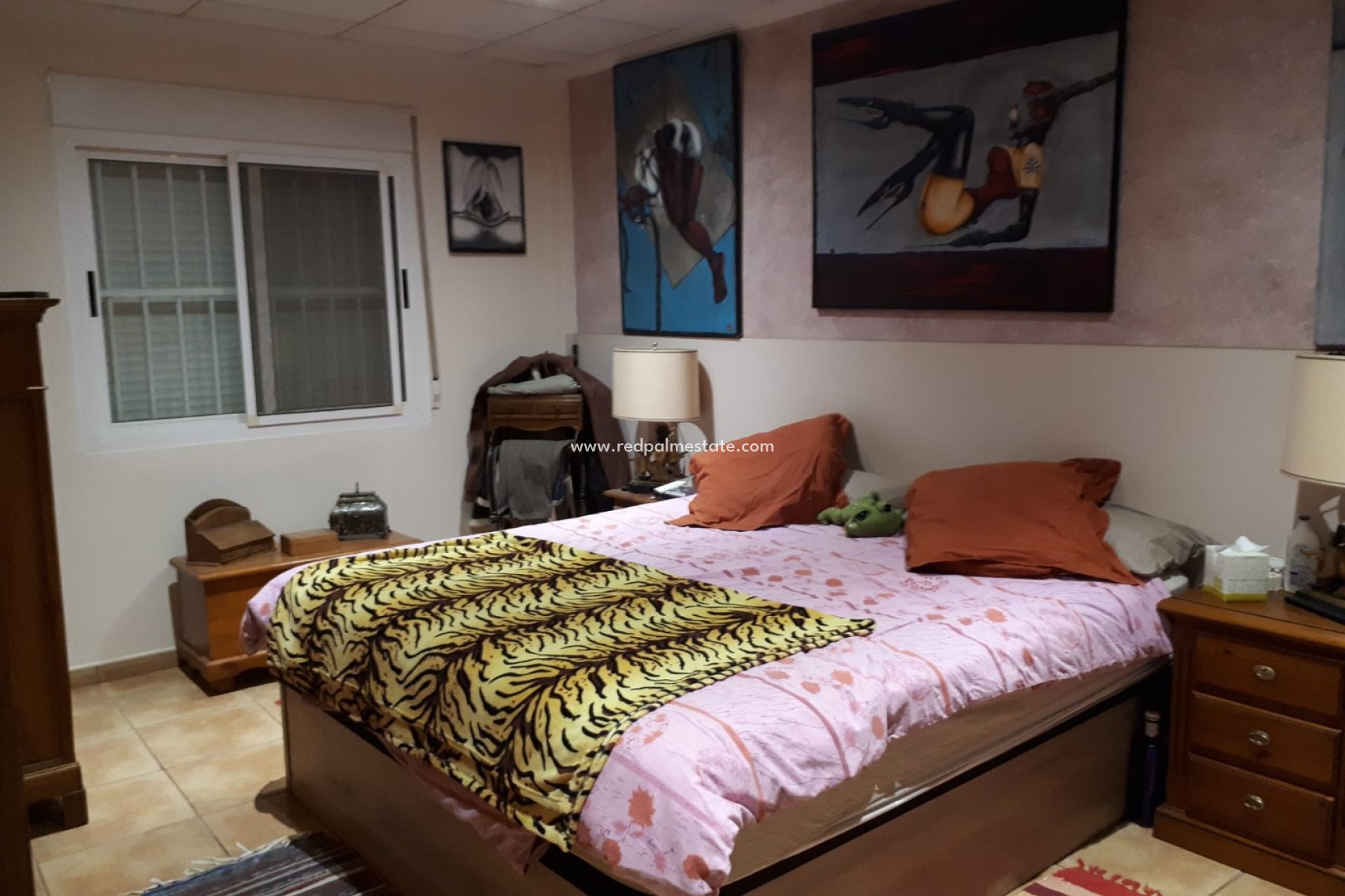 Videresalg - Villa -
Villena - Inland