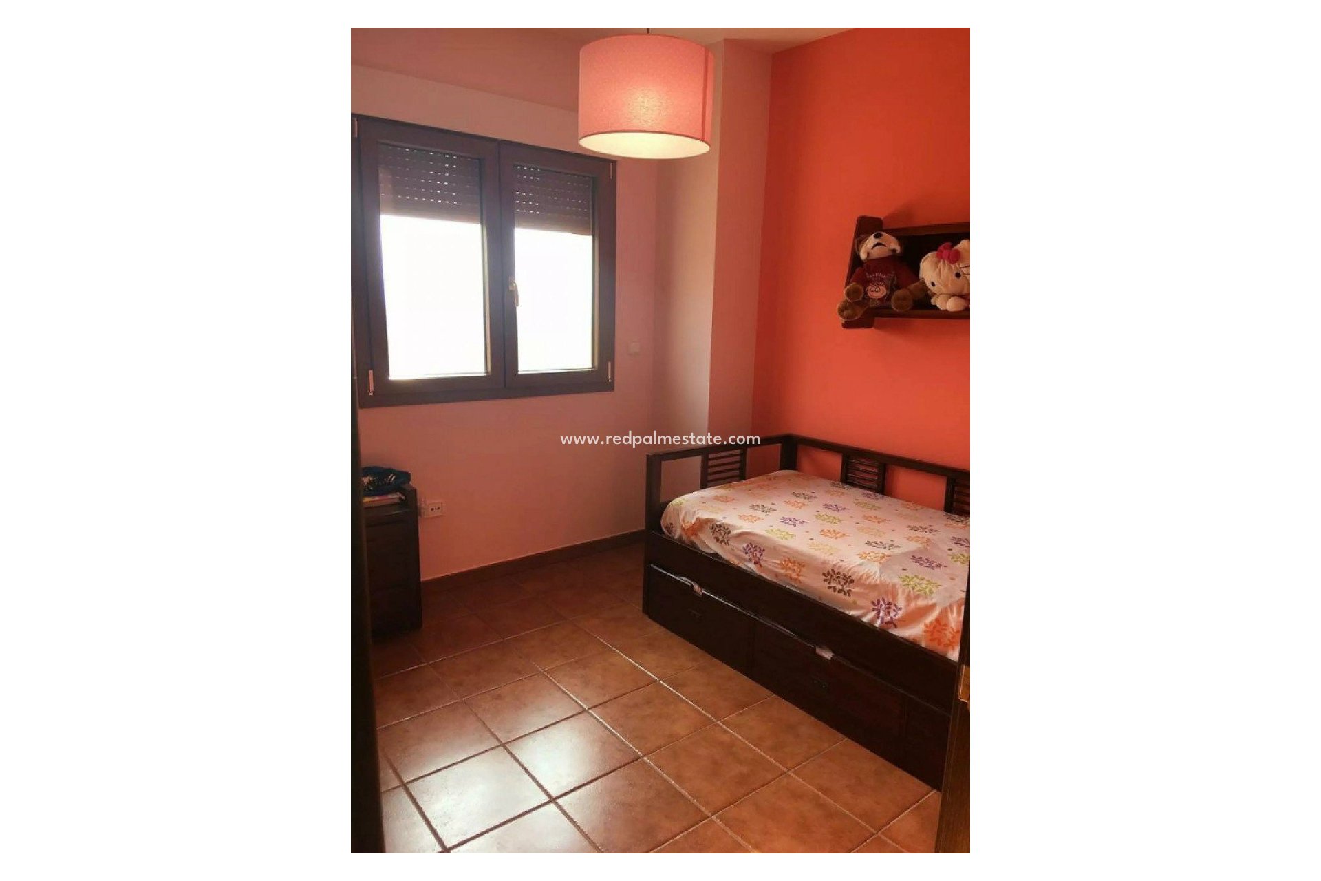 Videresalg - Villa -
Villena