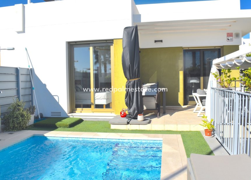 Videresalg - Villa -
Vistabella Golf Entre Naranjos - Inland