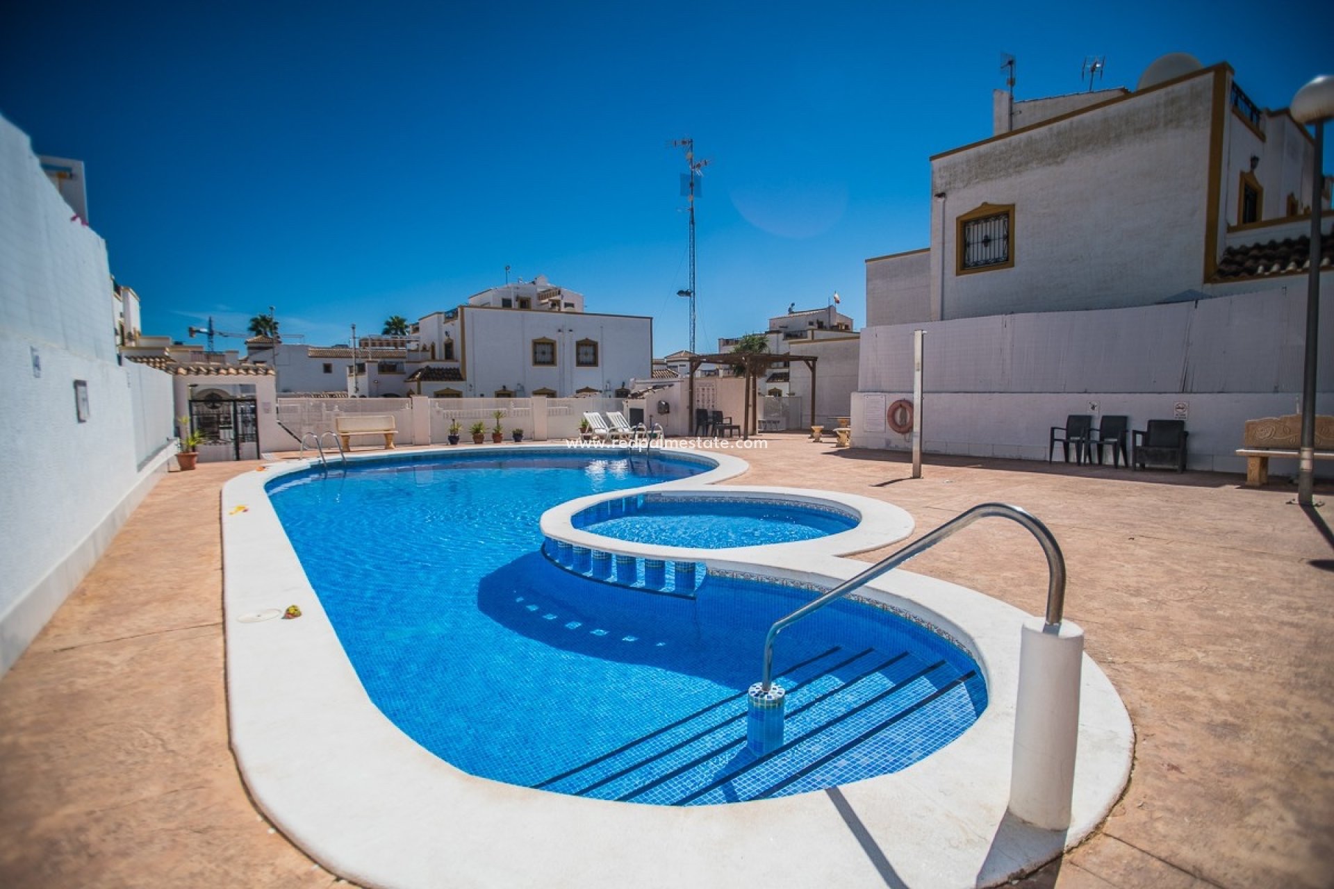 Videresalg - Villa -
Vistabella Golf Entre Naranjos - Inland