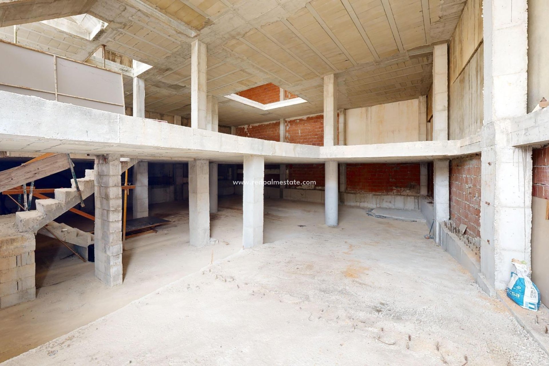 Videresalg - Virksomhet -
Algorfa - La Finca Golf