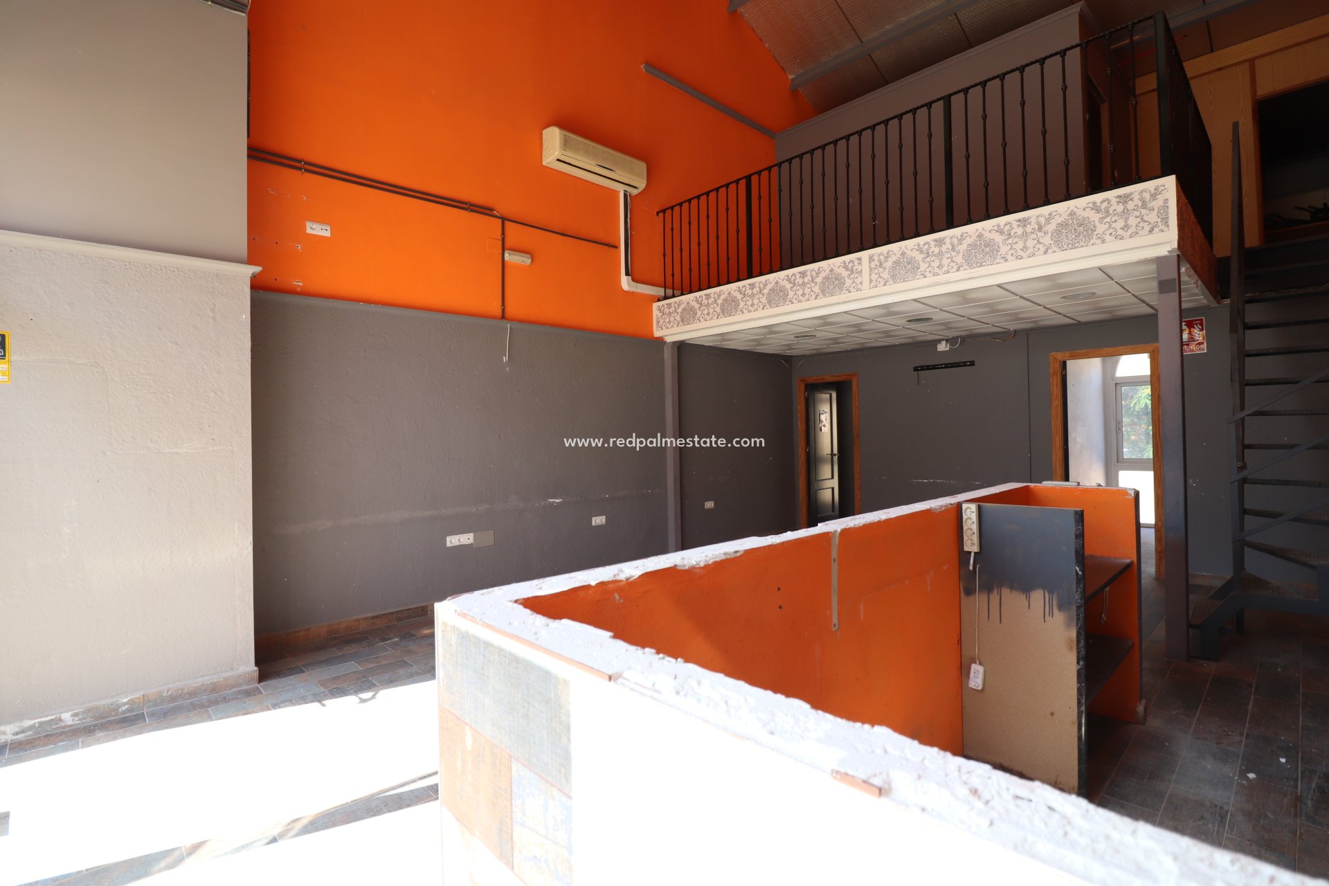 Videresalg - Virksomhet -
Algorfa