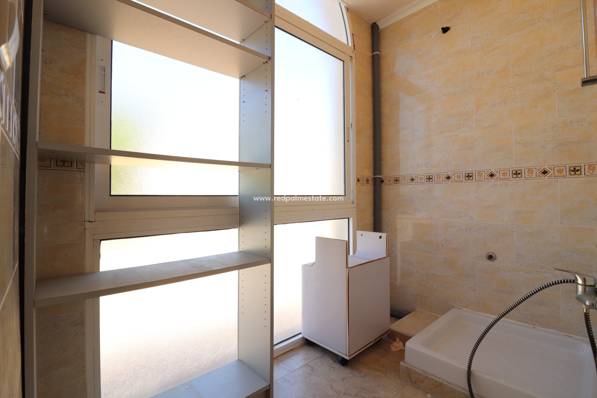 Videresalg - Virksomhet -
Algorfa