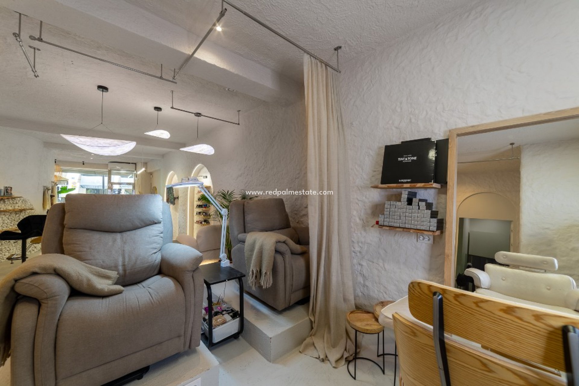 Videresalg - Virksomhet -
Alicante - Center