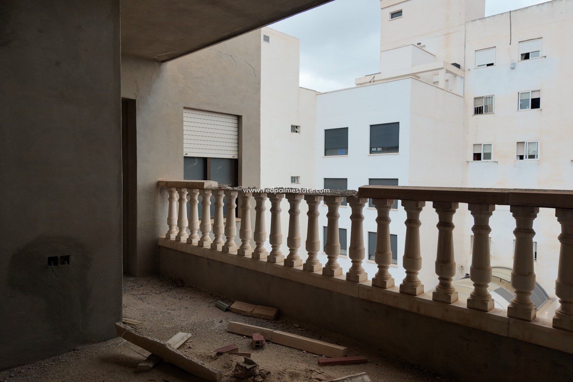 Videresalg - Virksomhet -
Alicante - San Vicente del Raspeig