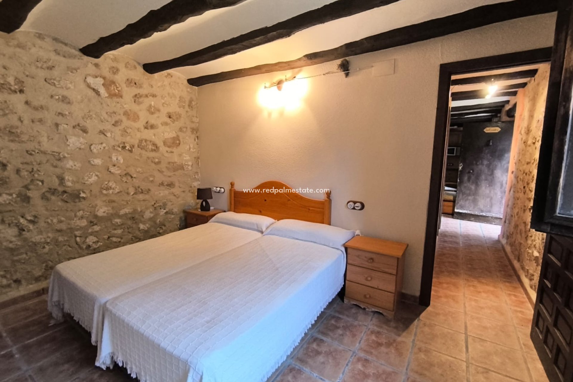 Videresalg - Virksomhet -
Banyeres De Mariola - Inland