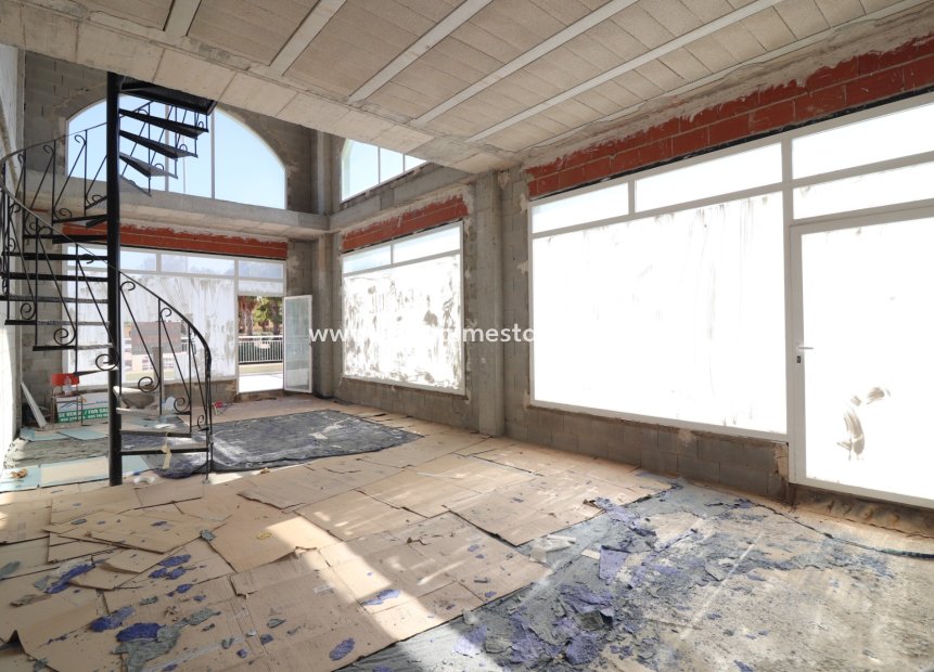 Videresalg - Virksomhet -
Benimar