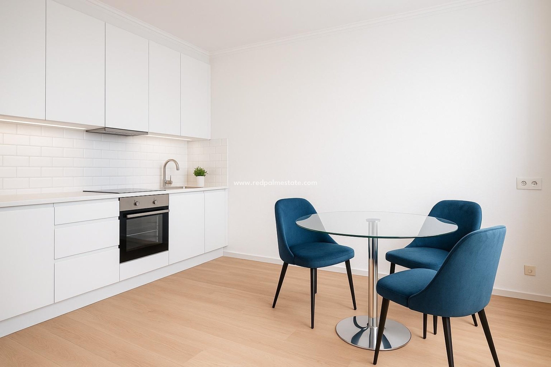 Videresalg - Virksomhet -
Orihuela Costa - Costa Blanca