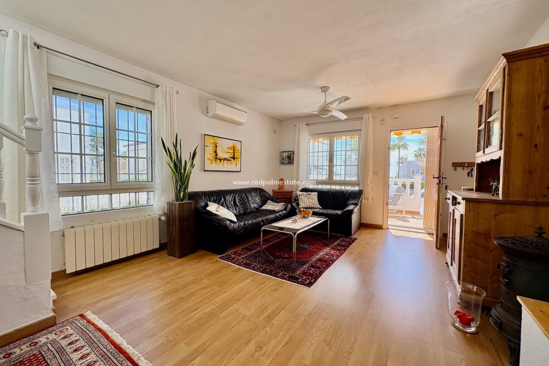 Videresalg - Virksomhet -
Orihuela Costa - Inland