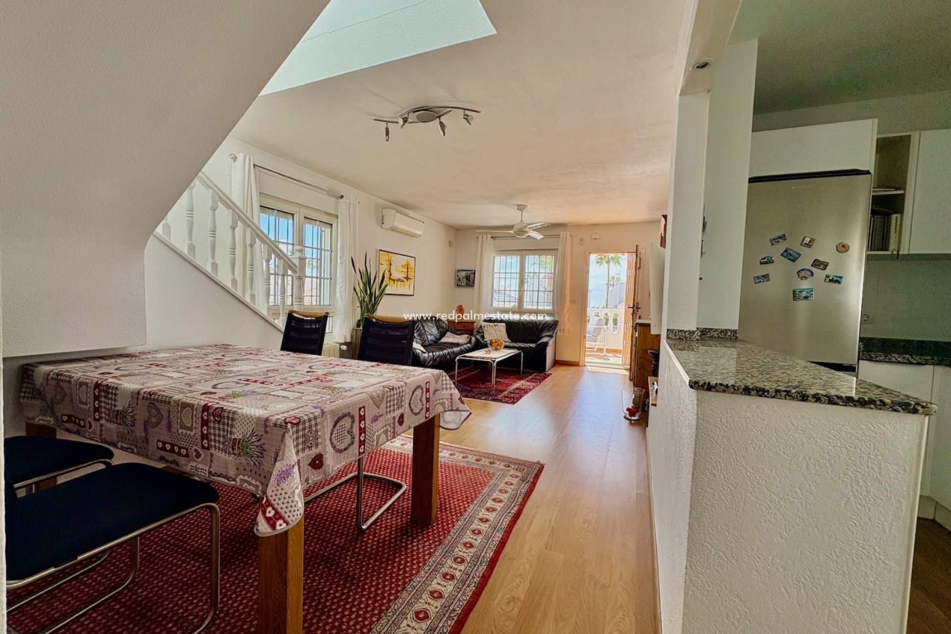 Videresalg - Virksomhet -
Orihuela Costa - Inland