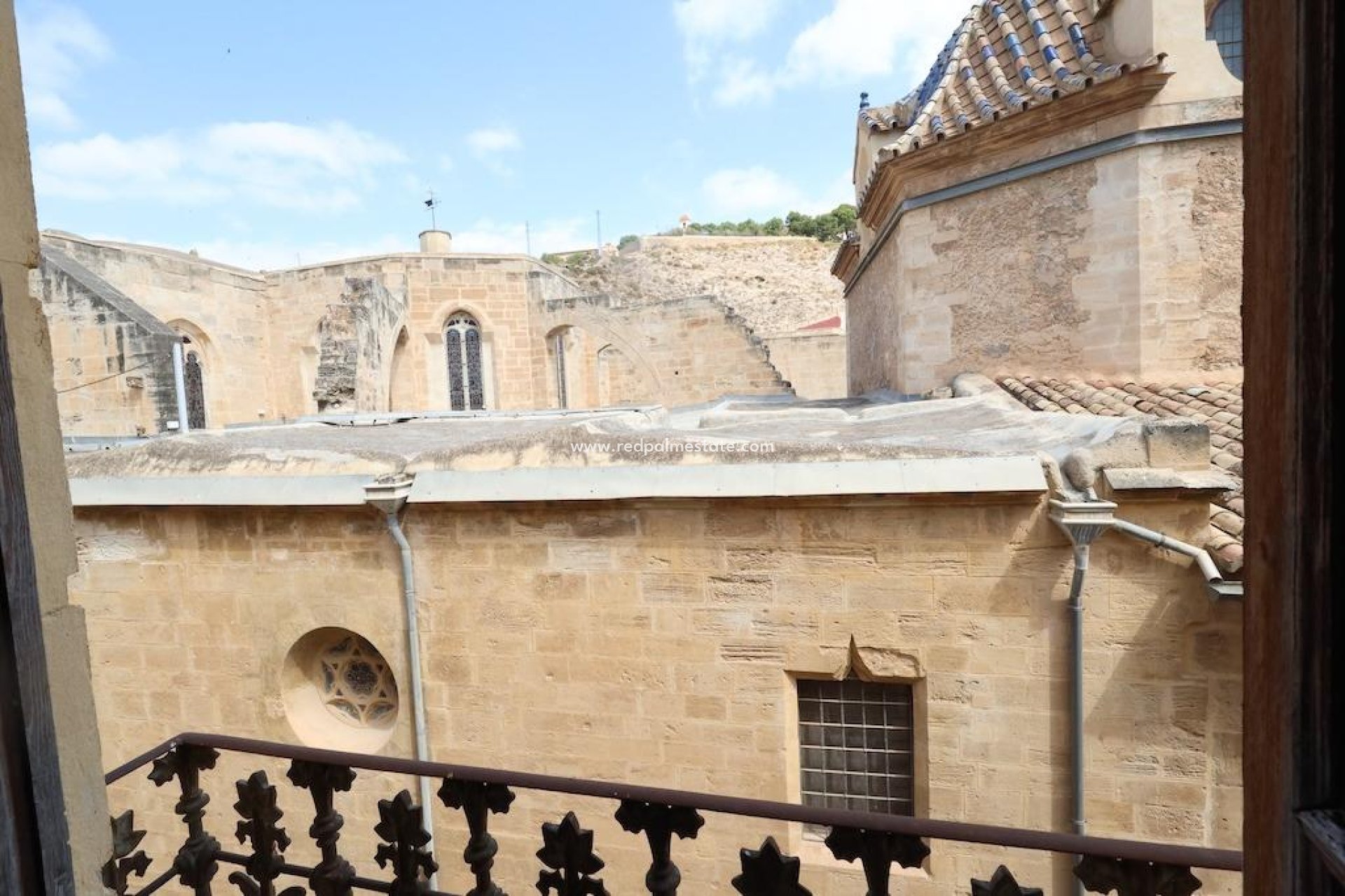 Videresalg - Virksomhet -
Orihuela Costa - Zona Centro