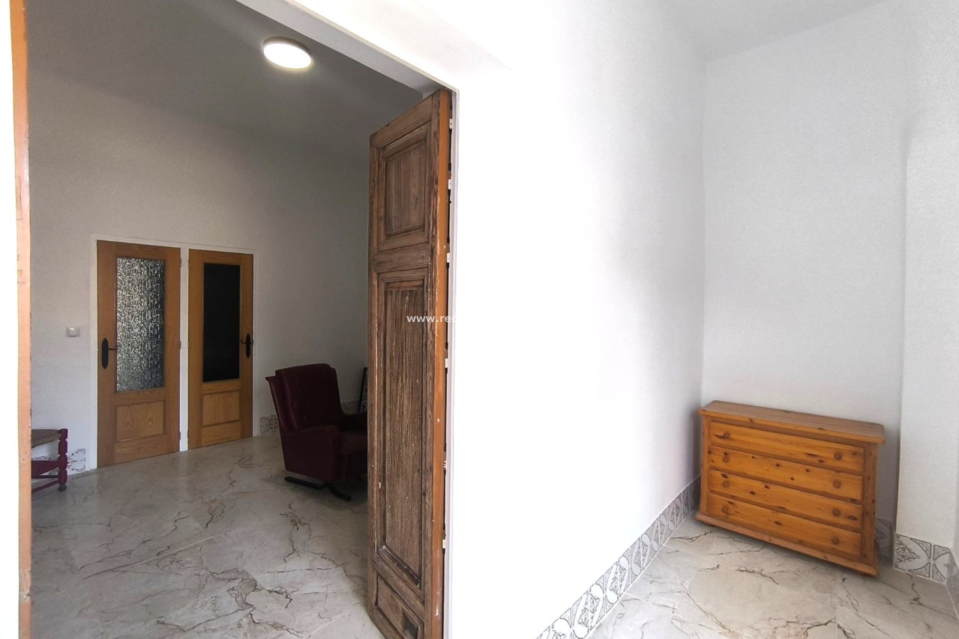 Videresalg - Virksomhet -
Pinoso - Inland