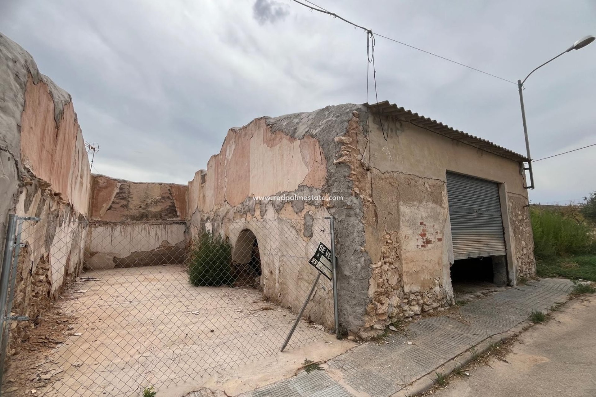 Videresalg - Virksomhet -
Pinoso - Inland